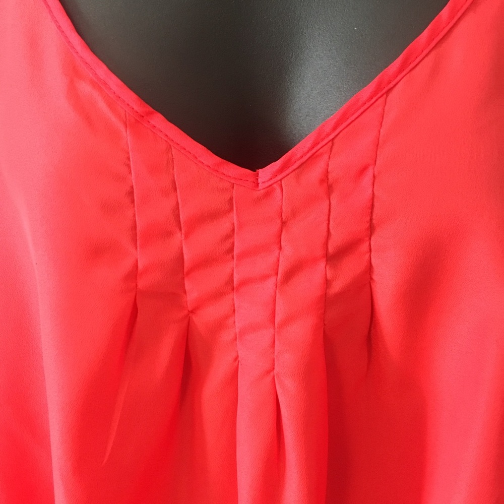 🔸NWT Adjustable Straps—Cami - Picture 2 of 8